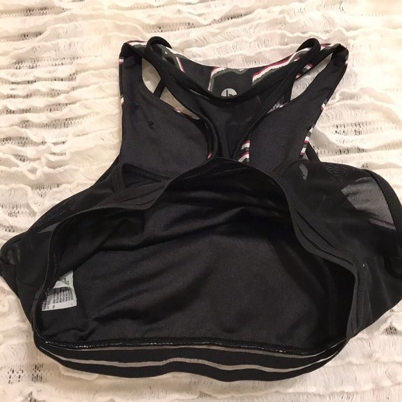 COTTON:ON sports bra tank top, 2layer mesh overlay - Picture 4 of 8